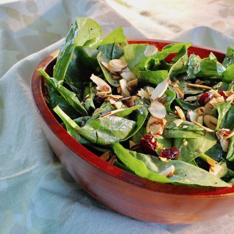 Jamie's Cranberry Spinach Salad has a very interesting dressing.  #MyAllrecipes #AllrecipesAllstars #20YearsofAllrecipes #AllrecipesHallofFame Cranberry Spinach Salad, Best Thanksgiving Side Dishes, Thanksgiving Side Dishes Easy, Spinach Salad Recipes, Cranberry Salad, Salad Recipes Video, Pear Salad, Ambrosia Salad, Salad Ideas