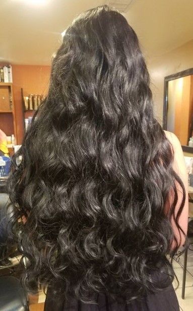 Black Wavy Hair, Curly Hair Types, Hair Appointment, Permed Hairstyles, Long Wavy Hair, Hair Life, Mermaid Hair, Roots Hair, Hair Inspo Color