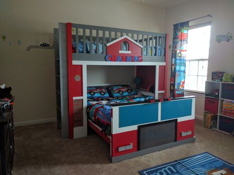 Fire Truck Bedroom, Truck Bedroom, Bunk Bed Plans, House Beds For Kids, Diy Bunk Bed, Next Bedroom, Baby Playroom, Son Bedroom, Cool Bunk Beds