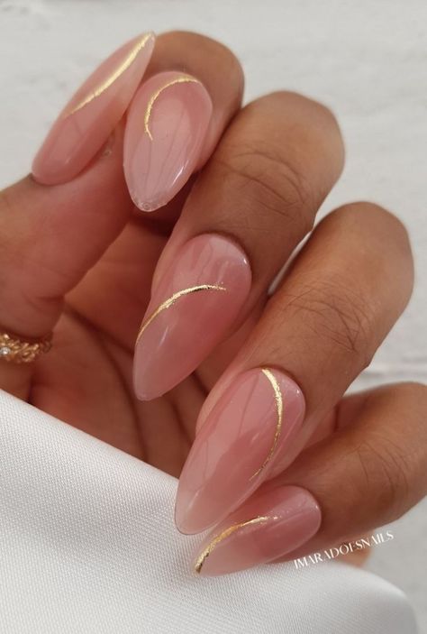 Some of my favorite dangerously demure 2024 minimalist nail trends which are simple and clean, not basic and boring. Vibey Nails, Almond Nail Design Ideas, Nail Acrylic Ideas, Md Nails, Minimalist Nail Design, Bridal Nail Ideas, Nude Nail Design, Nude Nail Ideas, Prom Nail Ideas