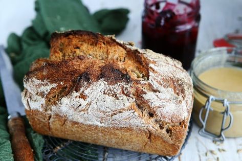 Spelt Emmer Sourdough Wholemeal Bread using a Scalding Method Wholemeal Bread, Taste Of Home Recipes, Spelt Flour, Wheat Bread, Sourdough Starter, Taste Of Home, Bread Dough, Loaf Bread, How To Make Bread