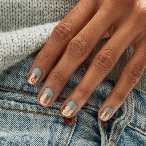 Polished Nails... Stars Nails, Short Gel Nails, Short Nails Art, Her Nails, Winged Liner, Orange Nails, Gel Nail Designs, Minimalist Nails, Manicure Y Pedicure