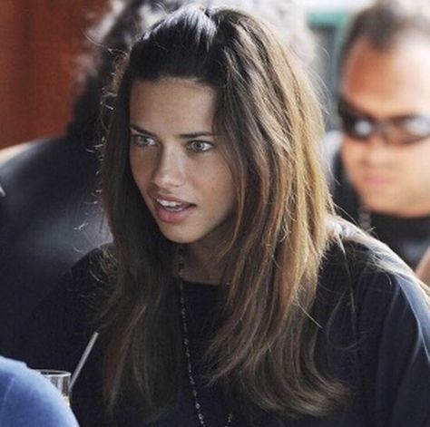 Adriana Lima Without Makeup, Vs Models Aesthetic, Adrian Lima, Victoria's Secret Aesthetic, Adriana Lima Young, Model Aesthetic, Without Makeup, Adriana Lima, Be Nice