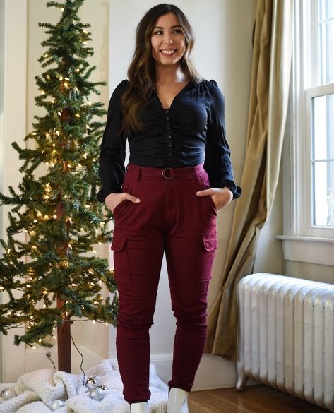 Let's start off the Holiday season in style, Wild Ones... We cannot get over these fun burgundy cargo pants; make a statement, stand out, be your BEST SELF in this look 😍 Burgundy Cargo Pants Outfit, Red Casual Cargo Pants, Burgundy Cargo Pants, Red Cargo Pants With Cargo Pockets, Red Cargo Pants With Pockets, Red Full-length Cargo Pants, Single Strap Heels, Rocker Tee, Cargo Pants Outfit Women