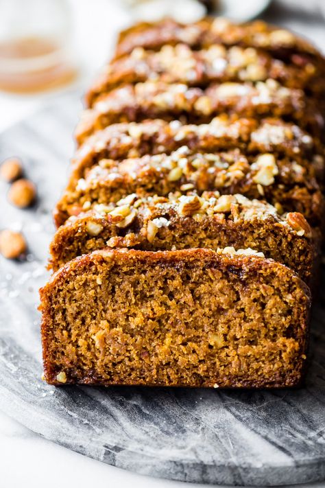 This Vegan Maple Almond Earl Grey Tea cake is lightly sweet and simple. A gluten free buttery tea cake loaf infused with Earl Grey tea and a hint cardamon! The maple almond glaze is the perfect topping. Quick to make in one pan and bakes up in under 45 minutes! Vegan Earl Grey, Vegan Bakes, Chocolate Tea Cake, Cinnamon Tea Cake, Almond Glaze, Tea Loaf, Cake Loaf, Gf Food, Round Food