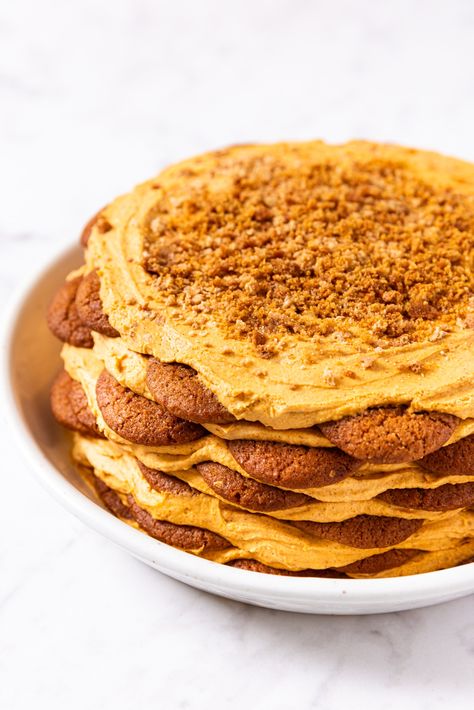 Pumpkin Icebox Cake, Fall Dessert Recipes Pumpkin, Pumpkin Whipped Cream, Ice Box Cake, Wyse Guide, Caramel Apples Homemade, No Bake Pumpkin, Bake Pumpkin, Ginger Snap Cookies