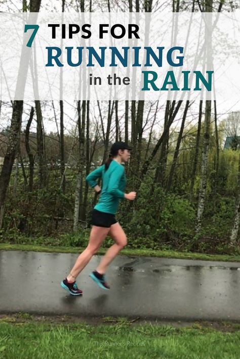 Dedicated to running outside? Read these practical tips for running in the rain to keep up your training, rain or shine! Running In Rain Outfit, Rain Running Outfit, Rainy Running Outfit, Running Advice, Running Outside, Beginner Running, Running Group, Best Running Shorts, Camping In The Rain