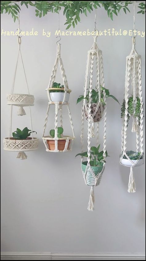 Macrame Plant Hanger Patterns, Macrame Hanging Planter, Macrame Home Decor, Makramee Diy, Hanging Plant Wall, Plants Wall, Diy Macrame Plant Hanger, Hanger Diy, Hanging Plants Indoor