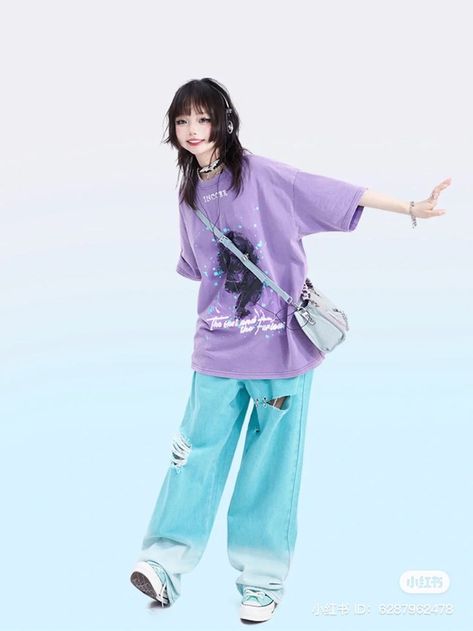 https://pin.it/2UoB5qQu9 Female Outfit Reference, Casual Pose Reference, Kawaii Pose, Beginner Poses, Female Pose, Male Models Poses, Sketch Poses, Reference Drawing, Concept Clothing