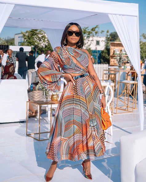 BellaNaija Style Best Dressed – Johnnie Walker Warrior Polo November Wedding Guest Outfits, Bonang Matheba, Style Collab, Wedding Guest Style, Christmas Outfits Women, Classy Dress Outfits, Vintage Gowns, African Print Fashion Dresses, African Print Fashion