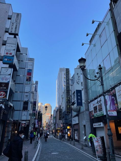 Tokyo Street
Akasaka 
Japan Akasaka Tokyo, Aesthetic Pics, Dream City, What Is Life About, Tokyo Japan, Aesthetic Pictures, The Darkest, Tokyo, Japan