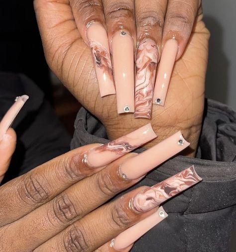 Coffin Shape Nails Marble, Brown And Pink Marble Nails, Nude Marble Acrylic Nails, Beige Marble Nails, Nude Marble Nails, Fall Marble Nails, Marble Nails Acrylic, Tan Nail Designs, Nude Nail Inspo