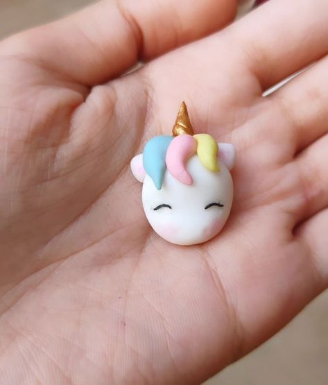 Clay Unicorn Tutorial, Clay Unicorn Diy, Cute Clay Models, Light Clay Ideas, Mini Clay Art Easy, Diy Clouds Ceiling, Cute Clay Creations, Clouds Ceiling, Clay Doh