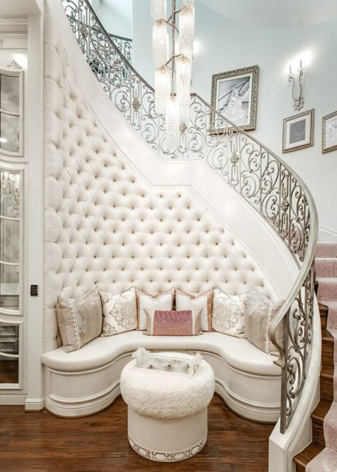 Aesthetic Interior Design, Upholstered Walls, Aesthetic Interior, Stair Case, Inspire Me Home Decor, Glam Decor, Simple Bedroom, Luxury Sofa, Staircase Design