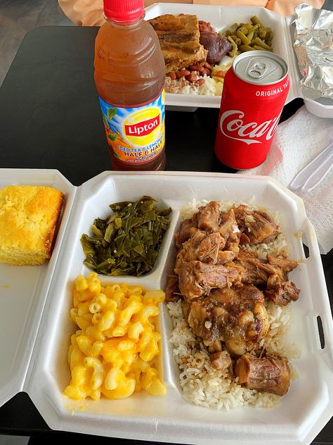 Breaux J’s Soul Food #SoulFood #Foodie #BreauxJs #SoulFoodSunday Indianapolis Food, Soul Food Restaurant, Food Near Me, Southern Recipes Soul Food, Soul Food Dinner, Food Crush, Cooking For Two, Dinner Menu, Southern Recipes