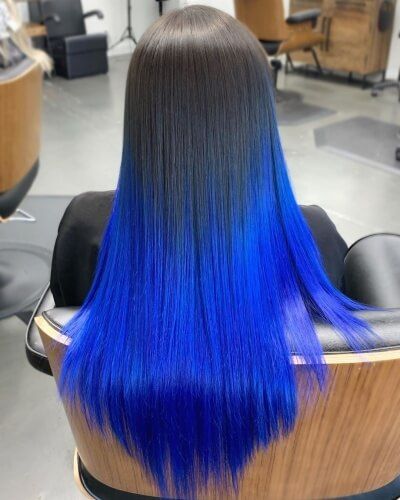 Blue Hair Tips, Blue Dip Dye Hair, Black Blue Hair, Ombre Hair Ideas, Long Ombre Hair, Bright Blue Hair, Blue Hair Color, Ashy Hair, Blue Ombre Hair