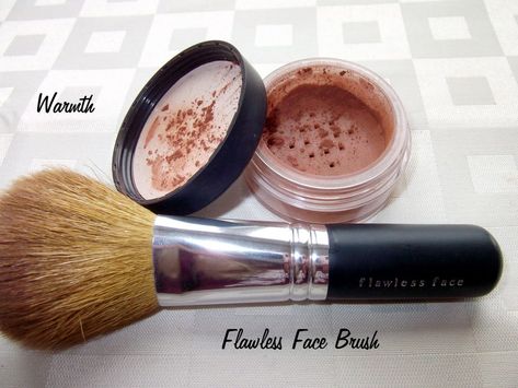 Bare Minerals Makeup, Makeup Tips For Older Women, Bare Minerals, Flawless Face, Best Face, Body Makeup, Face Brush, Natural Tan, Best Face Products