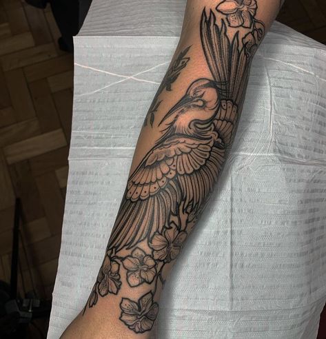 Cool Nature Tattoos, Cool Nature, Tattoos For Black Skin, Red Ink Tattoos, Leg Tattoos Women, Dope Tattoos For Women, Stylist Tattoos, Bird Tattoo, Arm Sleeve Tattoos