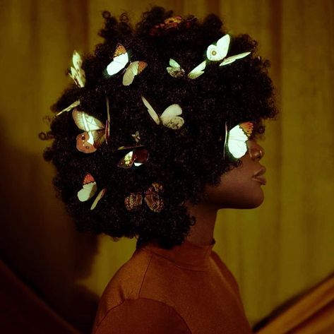 Afro Aesthetic Faceless, Afro Aesthetic, African American Hair, Birthday Hairstyles, Woman Shaving, Natural Afro Hairstyles, Pelo Afro, Magic Aesthetic, Girls Hairstyles Braids