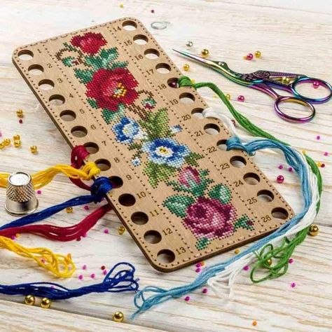 Blank for Embroidery With Thread on Wood Cross Stitch - Etsy Patterns For Embroidery, Floss Organizer, Thread Organizer, Thread And Needle, Bobbin Storage, Thread Organization, Wooden Organizer, Christmas Tree Toy, Creative Hobbies