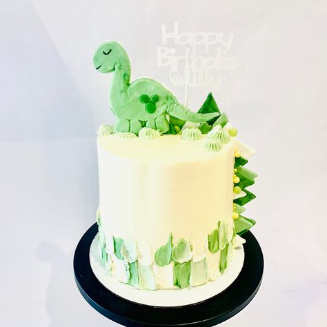 Dinosaur Cake Buttercream, Orange Color Cake, Dino Birthday Cake, 30 Cake, Dino Cake, Dinosaur Birthday Cakes, Cake Models, 4th Birthday Cakes, Cake Buttercream