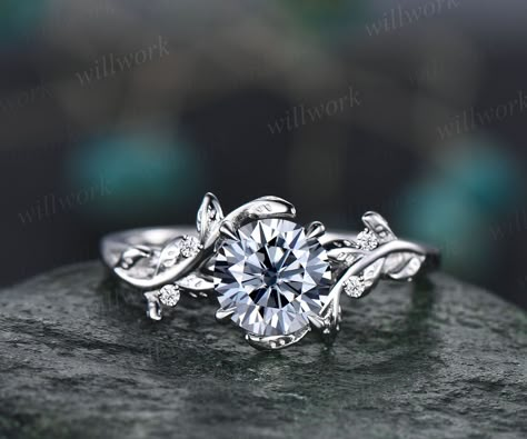 Cheap Silver Flower Ring For Wedding, Cheap White Flower Promise Ring, Silver Vine Engagement Rings, Wedding Ring Women, Pretty Engagement Rings, Ring Inspiration, Cute Engagement Rings, Future Engagement Rings, Lab Grown Diamonds Engagement