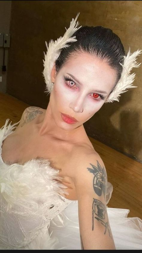 Halsey Halloween Costume, Halsey Costume, Halsey Halloween, Halsey Singer, Siren Costume, Halloween Fits, Fallen Angels, Icon X, 29th Birthday