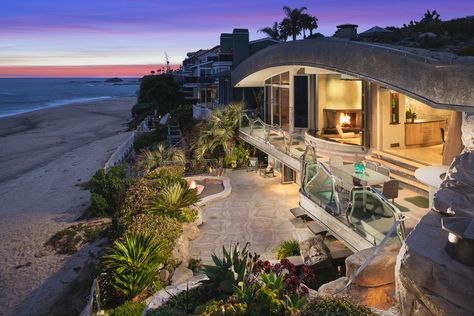 Laguna Beach House, Beach Mansion, Florida Beach House, Beachfront House, Rock House, Laguna Beach California, Beach House Rental, Beach Rocks, House On The Rock