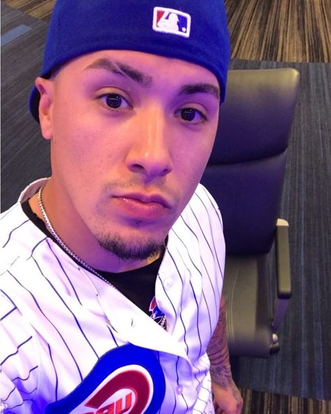 10.2k Likes, 192 Comments - Javier Báez ⚾ (@javy23baez) on Instagram: “- Caption This! #JB9 #ElMago” Javier Baez, Chicago Sports Teams, Cubs Win, Go Cubs Go, Cubs Baseball, Chicago Sports, Caption This, Baseball Pants, Holy Cow