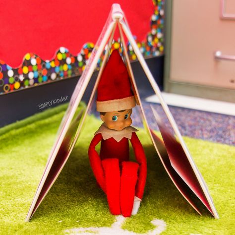 Elf on the Shelf Classroom Ideas and Inspiration using the Elves at Play set. Perfect for preschool, kindergarten, and first grades. Classroom Elf On The Shelf, Elf On The Shelf Classroom, Preschool Elves, Elf Classroom, Elves At Play, Classroom Elf, Awesome Elf On The Shelf Ideas, Elf Antics, Elf Fun