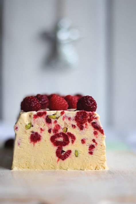 Raspberry and Pistachio Semifreddo Raspberry And Pistachio, Multitasking Woman, Semifreddo Recipe, Pistachio Raspberry, Raspberry Pistachio, A Piece Of Cake, Piece Of Cake, Food Cakes, Ice Cream Cake