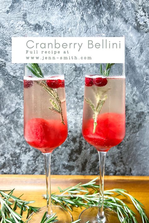 This Midwest twist on a classic bellini cocktail is perfect for all your holiday celebrations! For this simple and delicious recipe, you’ll only need fresh or frozen cranberries and Prosecco (or Prosecco Rosé). The recipe yields about 5 bellinis; multiply for a bigger crowd. Cranberry Bellini Recipe, What Is Prosecco, Bellini Drink, Crowd Cheers, Bellini Cocktail, Cranberry Drinks, Bellini Recipe, Italian Cocktails, Brunch Items