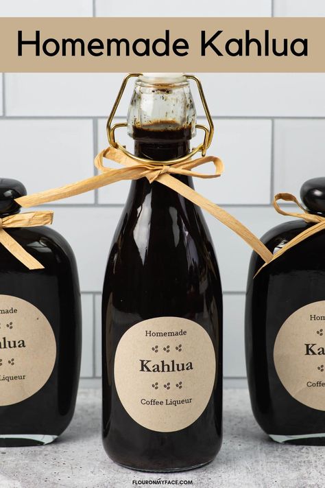 Homemade Kahlua Kaluha Recipes, Kaluah Recipes, Homemade Liqueur Recipes, Kahlua Coffee, Homemade Kahlua, Kahlua Recipes, Homemade Baileys, Homemade Alcohol, Kahlua Coffee Liqueur