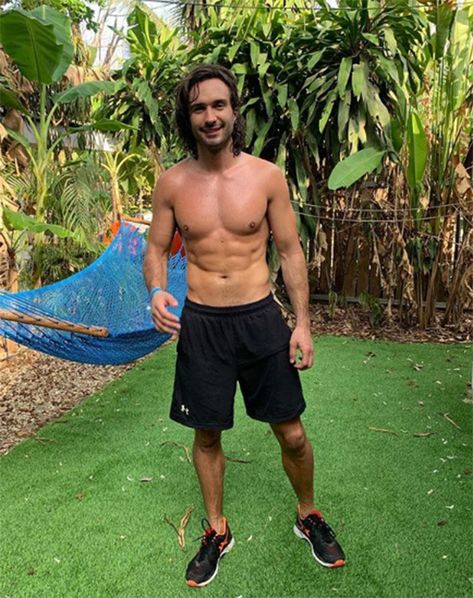 The Body Coach Joe Wicks reveals how to tone up for summer with these fitness tips | HELLO! Joe Wicks Recipes, Squat Motivation, Joe Wicks, Hiit Session, Body Coach, Lean In, Body Weight Training, Health Lessons, Protein Pancakes