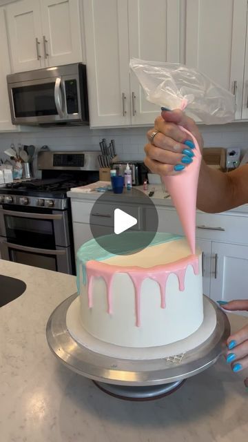 Whitney Berge on Instagram: "🩵💕 Gender Reveal Cake 💕🩵  #theblondewhobakes #cakedecorating #cakes #cake #genderreveal #genderrevealcake #dessert #food #foodie #baking #cakevideo #cakeoftheday #cakesofinstagram #lifehacks #instagood #instafood #instagram #cute #cakeideas" Gender Reveal Cake With Sprinkles, Boots And Bows Gender Reveal Cake, Cake Ideas For Gender Reveal Party, Cake Table Gender Reveal, Basic Gender Reveal Cake, He Or She Gender Reveal Cake, Gender Reveal Cake Homemade, Chocolate Gender Reveal Cake, Gender Reavel Foods