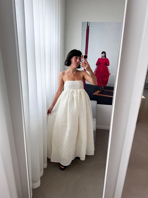 I Tried On (Over) 100 Wedding Dresses in My Search For The One. Here¡¯s Everything I Learnt Along the Way Bell Wedding Dress, Givenchy Wedding Dress, Short Bride Dresses, Short Bride, Courthouse Wedding Dress, Blush Gown, California Desert, Never Say Never, Courthouse Wedding