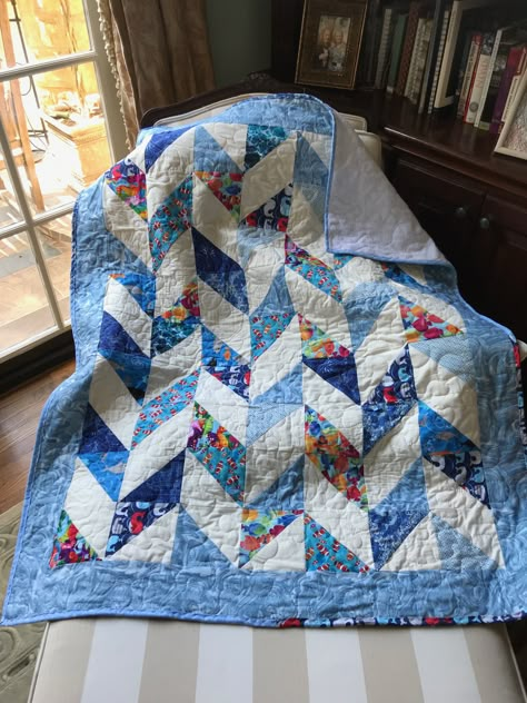 Herringbone Quilt Pattern, Missouri Quilt Tutorials, Missouri Star Quilt Company Tutorials, Missouri Star Quilt Tutorials, Quilt Easy, Herringbone Quilt, Missouri Quilt, Easy Quilting, Quilting Tutorial