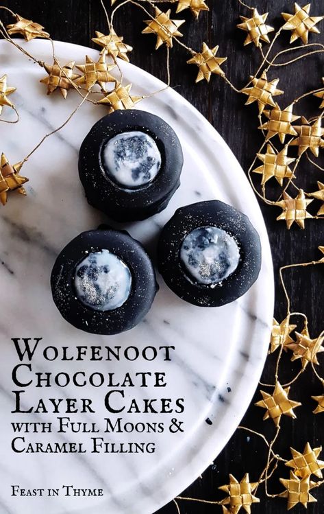 Full Moon Party Ideas, New Moon Party, Witchy Treats, Moon Treats, Chocolate Layer Cakes, Moon Cupcakes, Chocolate Moon, Salted Caramel Filling, Moon Food