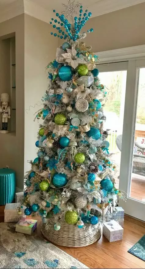 45+ Creative Christmas Tree Themes & Ideas for 2024 - HubPages Turquoise Ornaments Christmas Tree, Mermaid Tree Christmas, Unique Christmas Tree Color Schemes, Christmas Tree Ideas Coastal, Christree Tree Decorations Ideas, Teal Tree Christmas, Pink And Aqua Christmas Tree, Gold And Blue Color Scheme, Aqua And Silver Christmas Tree