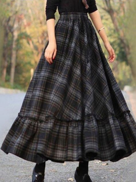 Womens Long Skirt, Umbrella Skirt, Checkered Skirt, Rock Outfit, Stylish Skirts, Jumpsuit Outfit, Long Skirts For Women, Split Maxi Dress, كريستيانو رونالدو