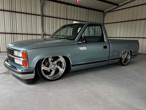 90s Truck, Chevy Obs, Trucks Lowered, Chevy Trucks Lowered, Obs Chevy, Classic Cars Trucks Chevy, Gmc Trucks Sierra, Obs Truck, Muscle Cars Camaro