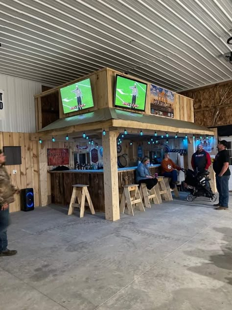 Garage Bar Ideas, Pole Barn Ideas, Diy Garage Bar, Hangout Space, Pole Barn Garage, Diy Garage Organization, Garage Door Insulation, Barn Shop, Diy Home Bar