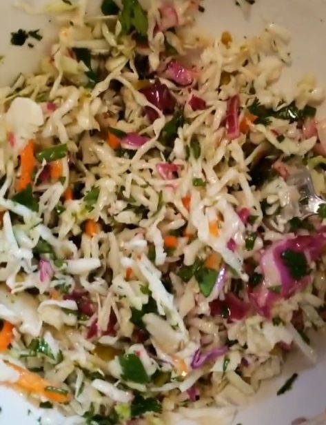 Carnitas Slaw Recipe, Coleslaw For Carnitas Tacos, Slaw For Pork Carnitas, Sides For Carnitas Tacos, What To Serve With Carnitas Tacos, Slaw For Carnitas Tacos, Slaw For Carnitas, Street Taco Slaw, Carnitas Sides