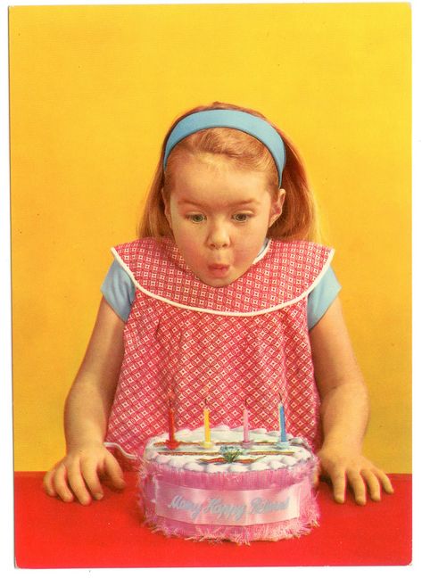 Blowing Candles, How To Photograph, Birthday Postcards, Retro Birthday, Images Vintage, Birthday Meme, Birthday Template, Vintage Birthday, Happy B Day