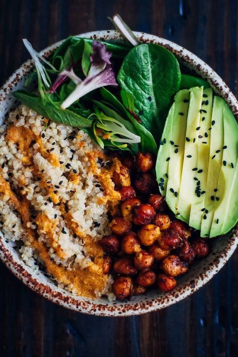 Andiec1 Vegan Buddha Bowl, Salad Pasta, Think Food, Buddha Bowl, Vegan Eating, Bowls Recipe, Vegan Dinners, Fajitas, Vegetarian Dishes