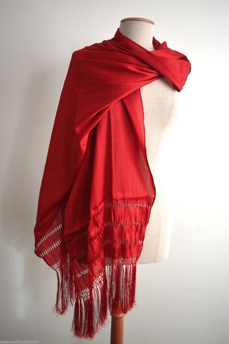 Mexican Shawl, Charro Quince, Mexican Rebozo, Michoacan Mexico, Silk Texture, Wardrobe Goals, Mexican Outfit, Party Fits, Complimentary Colors