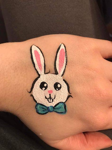 Carnival Tattoo, Bunny Face Paint, Easter Face Paint, Festival Face Paint, Cheek Art, Skin Paint, Festival Face, Face Painting Easy, Kids Face Paint