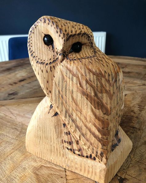 Smallerthingss | Vintage hand carved wooden Owl sculpture. Please buy via the link in our Bio. #woodenowl #handcarvedowl #vintageowl | Instagram Carved Owls Wood Sculpture, Block Carving, Owl Carving, Carved Wooden Animals, Owl Sculpture, Simple Wood Carving, Wood Crafting, Wood Owls, Wooden Owl