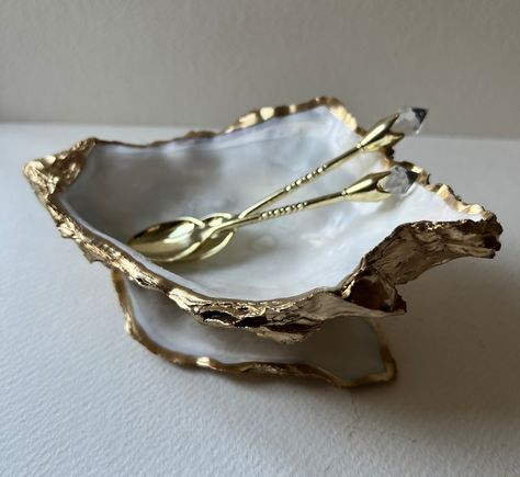 Liquid Gold Leaf, 33rd Birthday, Gold Spoon, Gold Anniversary, Liquid Gold, Coffee Station, Natural Pearl, Shell Crafts, Oyster Shell