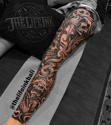 Mens Hamstring Tattoo, Flag Tattoos, Tiger Tattoo Sleeve, Full Leg Tattoos, Simple Tattoos For Guys, Gangsta Tattoos, Full Back Tattoos, Legian, Flag Tattoo